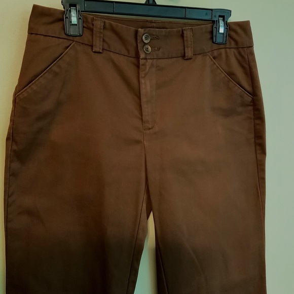 Dockers brown chino pants, sz 6 med - Picture 3 of 4